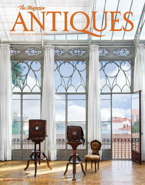 The Magazine Antiques